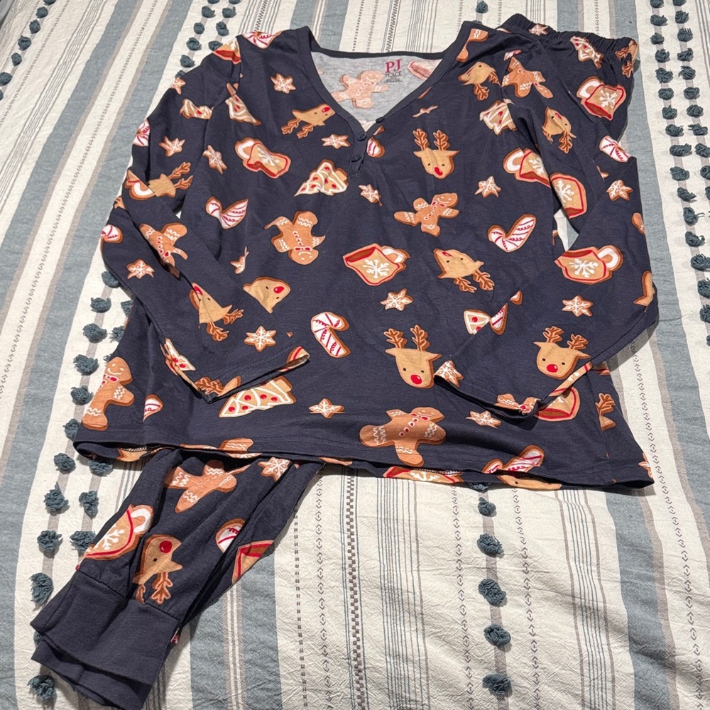 🖤The Children’s Place Family Matching Gingerbread Cotton Henley Pajama Set🖤
